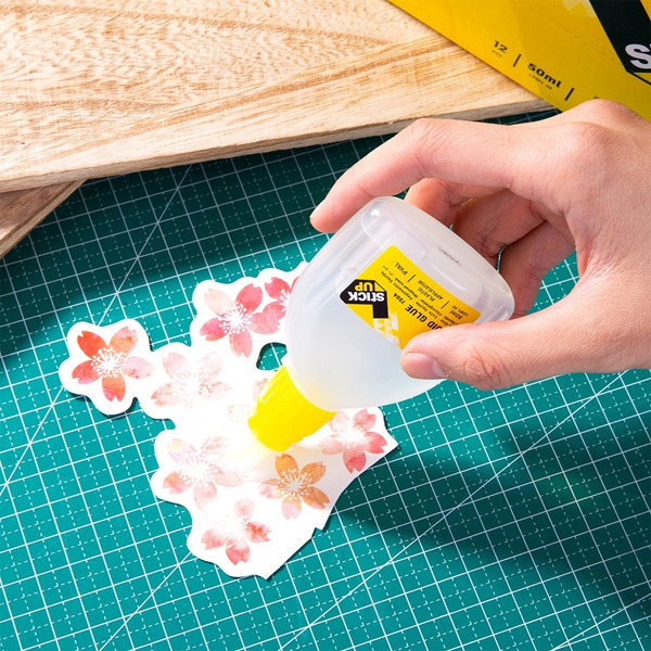 Клей канцелярский DELI 50мл 7304