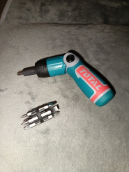 Отвертка 13 в 1 Total TACSD30136