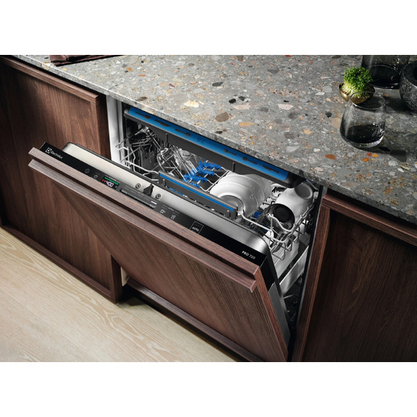 Встраиваемая посудомоечная машина Electrolux EES848200L