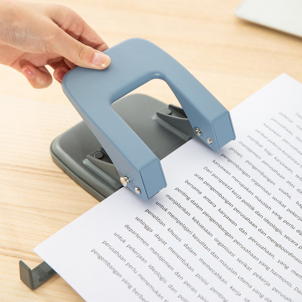 Дырокол START DELI 0104BLUE