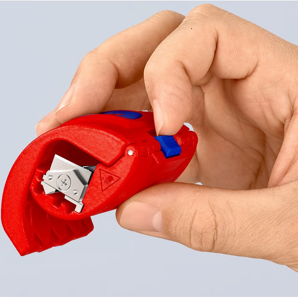 Труборез Knipex 90 22 10 BK