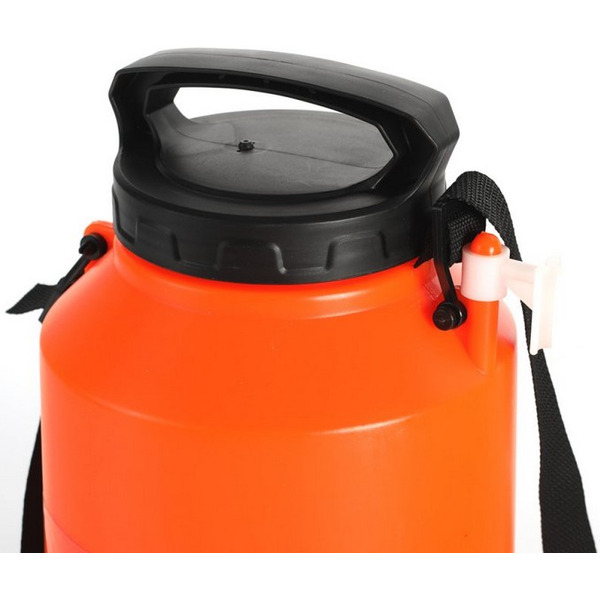 Опрыскиватель садовый Patriot PT-5AC