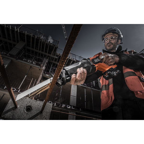 Пила сабельная AEG Powertools BUS18BL2-0 (4935478941 ) без АКБ и ЗУ