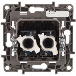 Розетка Legrand Etika 672254(белый)