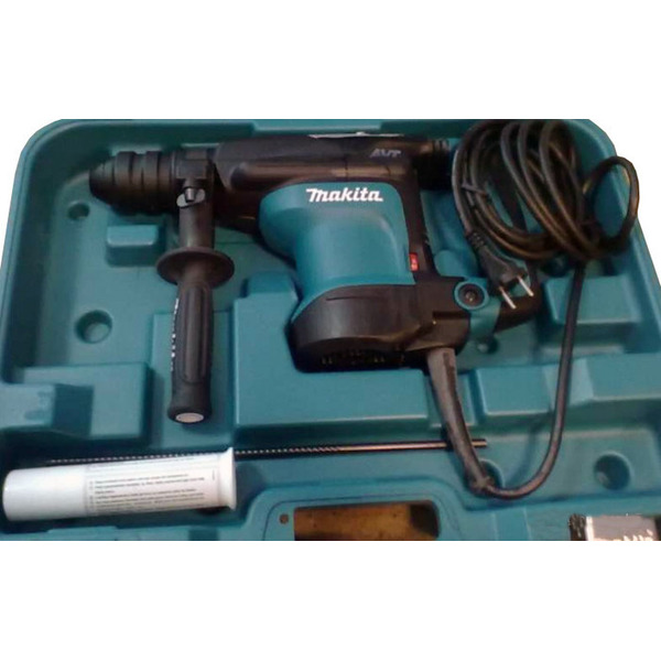 Перфоратор MAKITA HR3210C