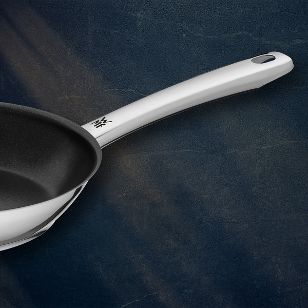 Сковорода WMF Nordic Profi 741096290