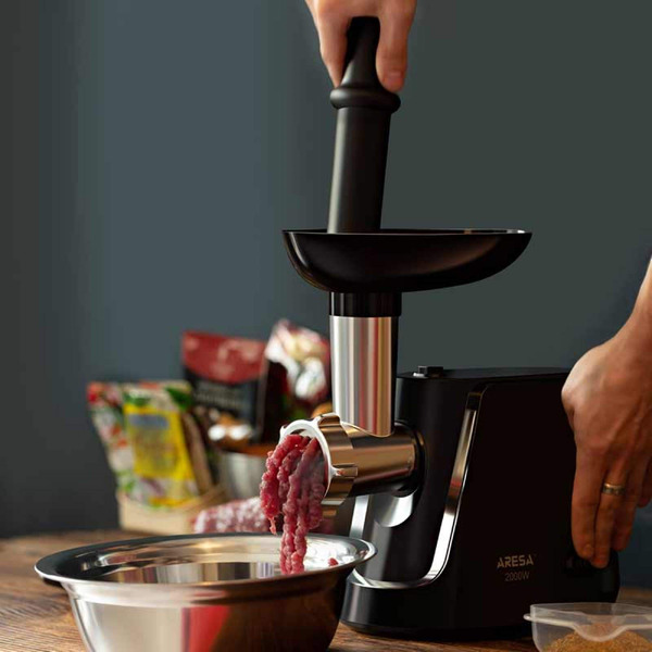 Мясорубка Aresa AR-2104