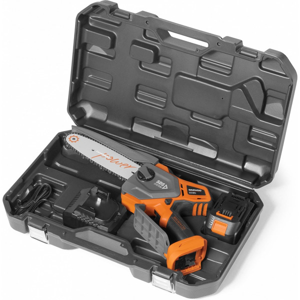 Пила Daewoo Power DACS 821Li SET (с 1-им АКБ и ЗУ)