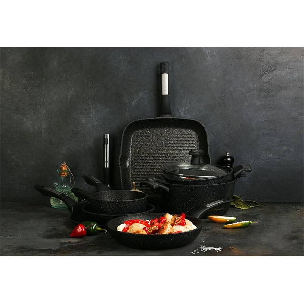 Кастрюля с крышкой Polaris Monolit-24C