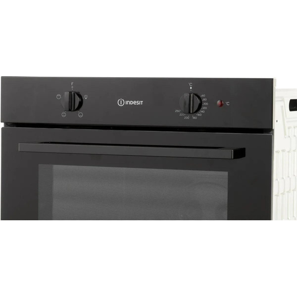 Духовой шкаф Indesit IFO 6220 BL
