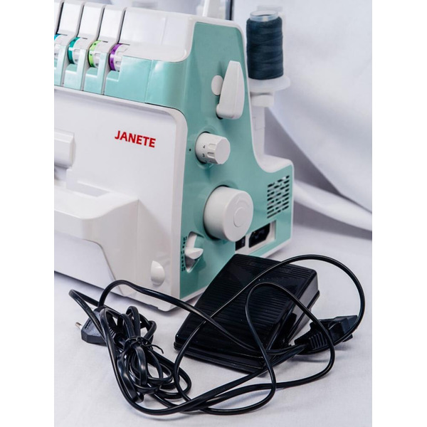 Оверлок Janete 334