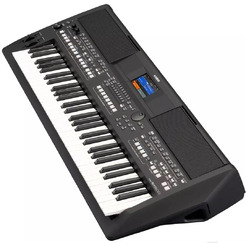 Синтезатор Yamaha PSR-SX600