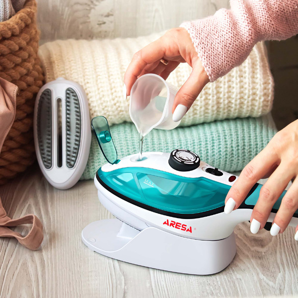 Отпариватель одежды ARESA AR-2304