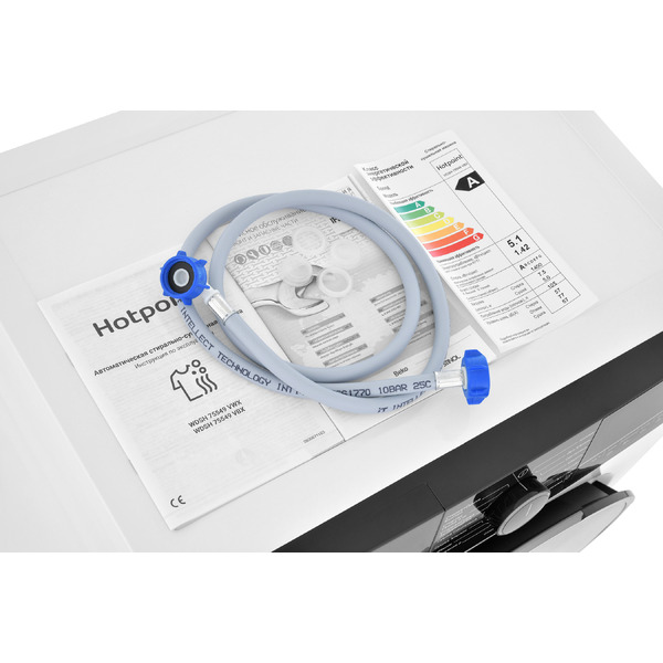 Стирально-сушильная машина Hotpoint WDSH 75549 VBX
