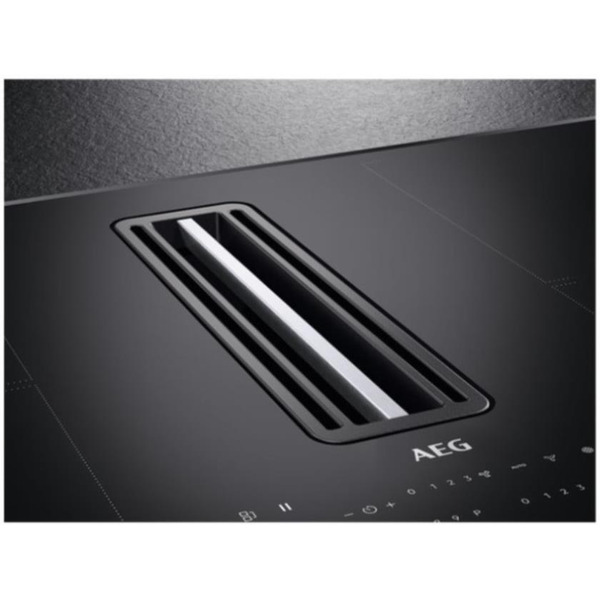 Поверхность индукционная со встроенной вытяжкой AEG CCE84779FB