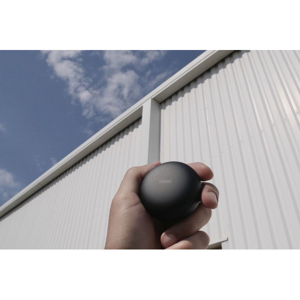 Наушники LG Tone Free HBS-FN4 (черный)