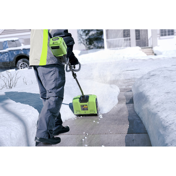 Снегоуборщик Greenworks GD60SSK4 (с 1-м АКБ 4Ач)