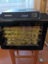 Сушилка для овощей и фруктов KITFORT KT-1905