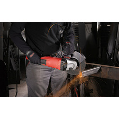 Угловая шлифмашина Milwaukee AGVK24-230EK 4933451413