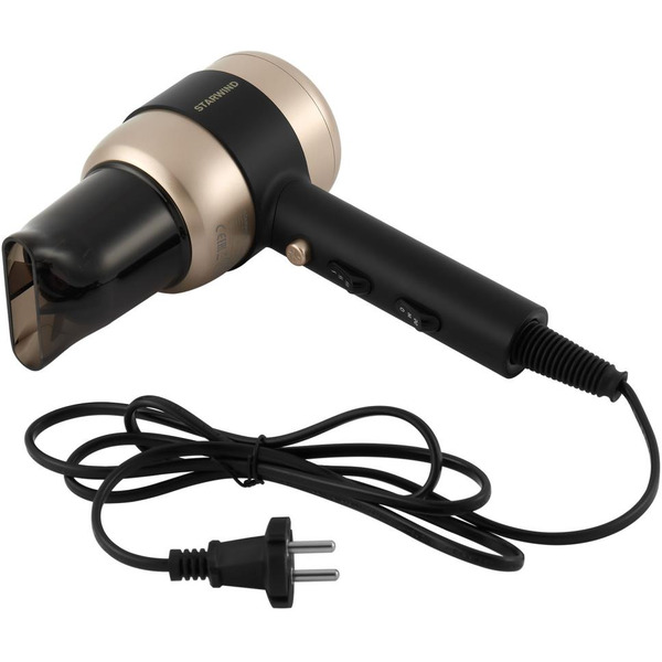 Фен StarWind SHD 7072