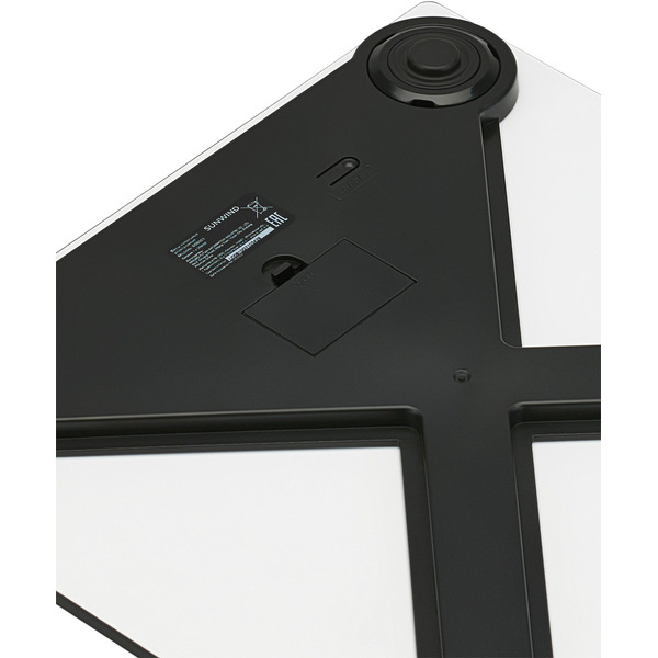 Весы напольные SunWind SSB051