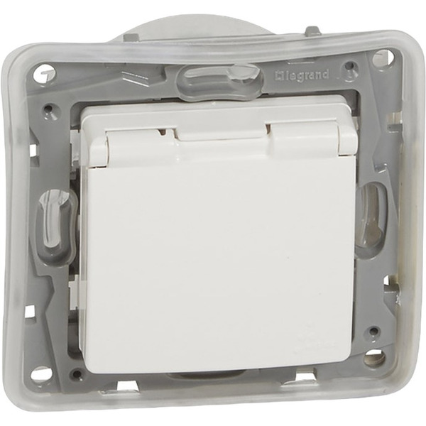 Розетка Legrand Etika 672226 (белый)