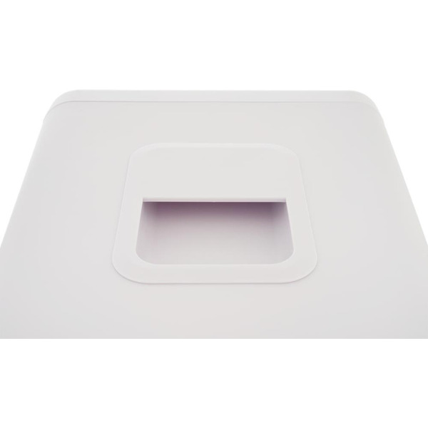 Холодильник для косметики ZUGEL ZCR101