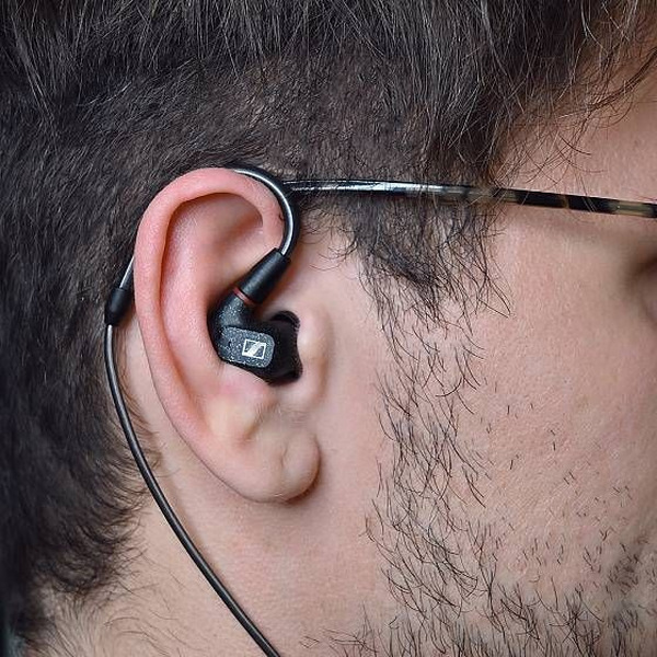 Наушники Sennheiser IE 300