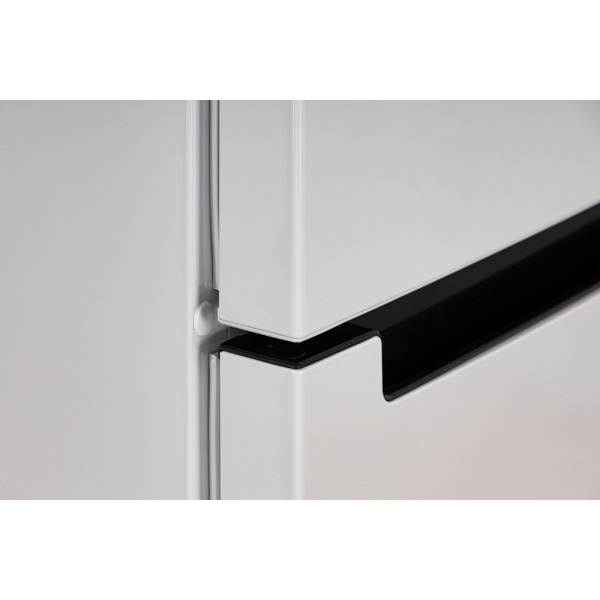 Холодильник Nordfrost NRB 121 W