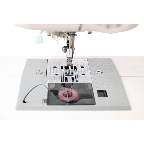 Швейная машина Leader Royal Stitch 310E