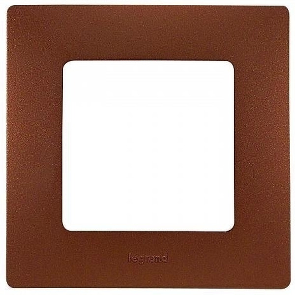Рамка Legrand Etika 672571-00.00-00.00-00.01
