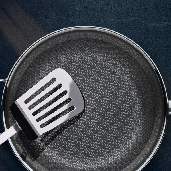 Сковорода WMF PROFI Resist1756486411