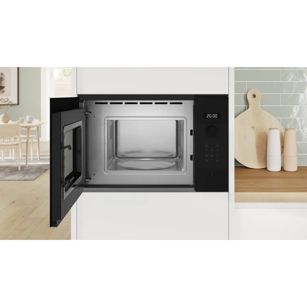 Встраиваемая микроволновая печь BOSCH BFL524MB2