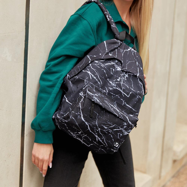 Рюкзак BRAUBERG СИТИ-ФОРМАТ Black marble 270790
