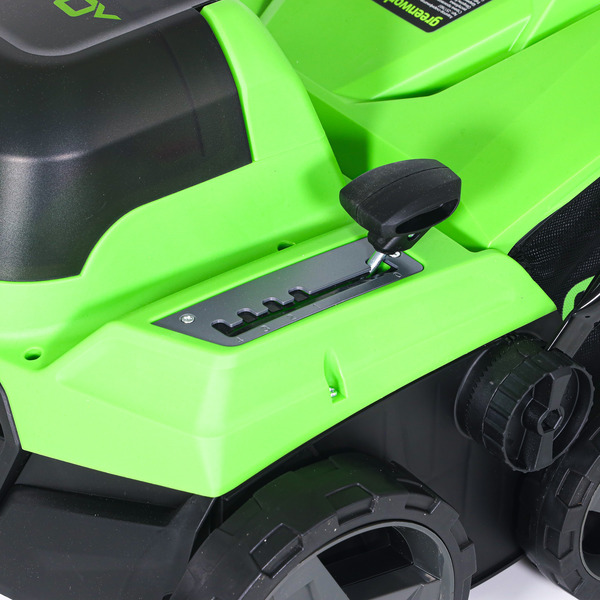 Скарификатор-аэратор Greenworks GD40SC38II 2517607 (без АКБ и ЗУ)