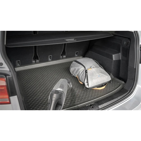 Автомобильный пылесос Ritmix CVC-002