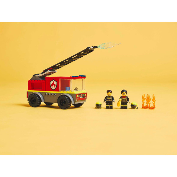 Конструктор LEGO City Пожарная машина с лестницей 60463