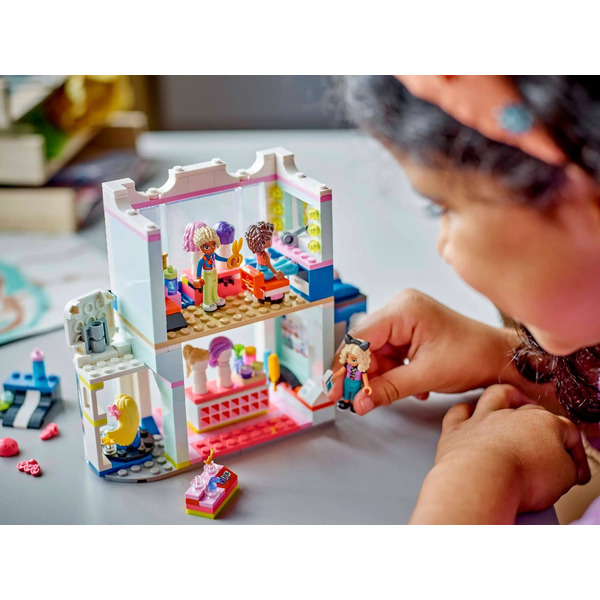 Конструктор Lego Friends Парикмахерская и магазин аксессуаров 42662