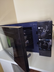 Микроволновая печь Midea MM720C2MC-B