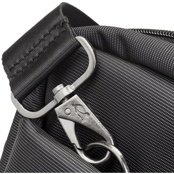 Сумка для ноутбука RIVACASE 8231 15,6 black