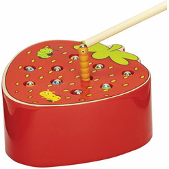 Развивающая игра BRAUBERG KIDS магнитная рыбалка "Червяки в клубнике" 665245