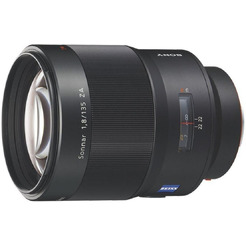 Объектив Sony Sonnar T* 135mm F1.8 ZA (SAL135F18Z)
