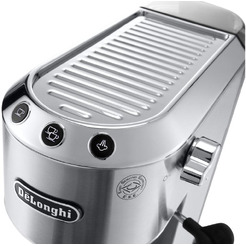 Кофеварка DeLonghi EC685.M