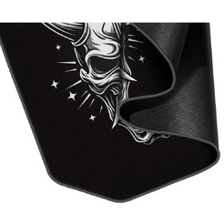 Коврик защитный Defender Motion Череп 50573