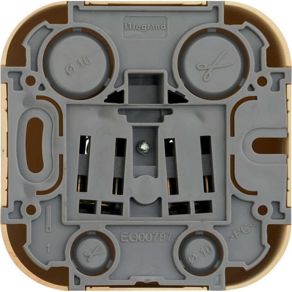 Розетка Legrand Quteo 782271