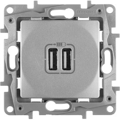 Розетка Legrand Etika 672494