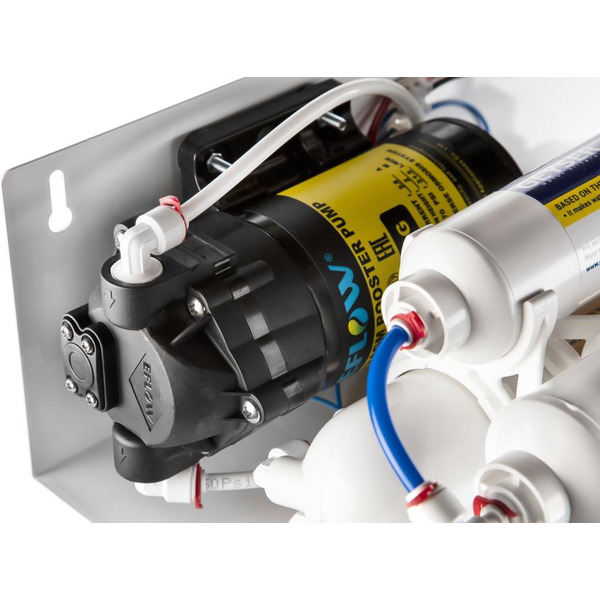 Система обратного осмоса Гейзер Премиум-П (с помпой)