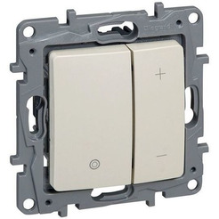 Светорегулятор (диммер) Legrand Etika 672318-00.00-00.00-00.01