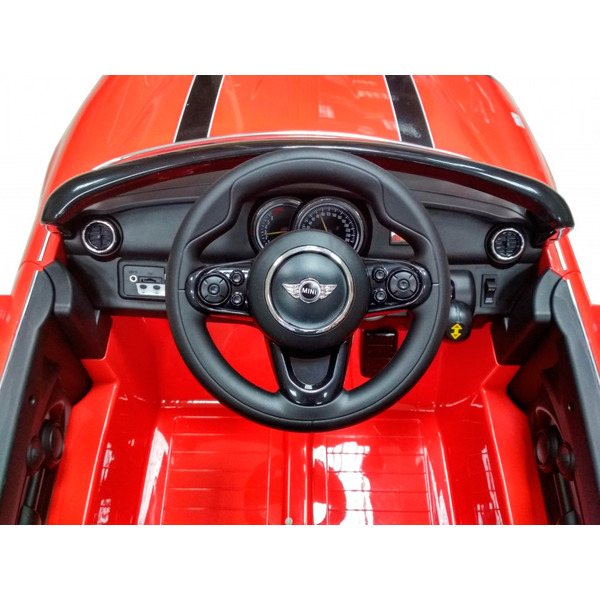 Электромобиль CHI LOK BO TOYS COMPANY Mini Cabrio F57 красный