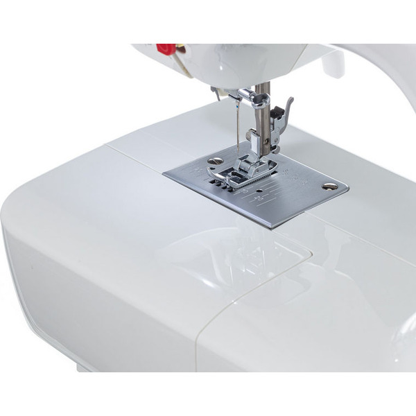 Швейная машина Veritas Rachel